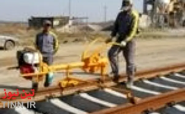 تنها ۴۰ درصد راه آهن رشت قزوین ریل گذاری شده