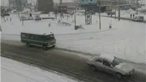 انسداد محورهای شمشک-دیزین و پونل-خلخال/ رانندگان جاده‌‌های کوهستانی زنجیر چرخ داشته باشند