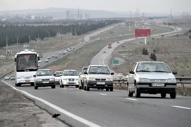 کاهش ۵ درصدی سفرهای نوروزی نسبت به اول فروردین ۱۴۰۳   