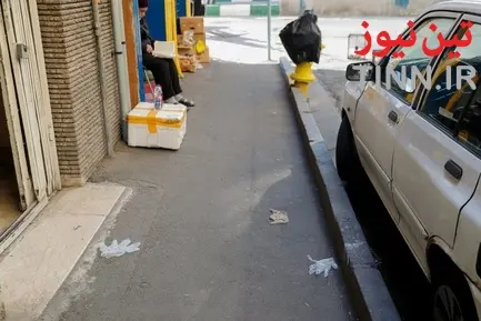 زباله‌های رها شده مرتبط با کرونا در شهر