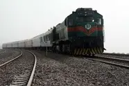 وقفه در حرکت قطارهای تهران مشهد/ انتقال مسافران با ناوگان جاده‌ای و آغاز فوری عملیات بازسازی