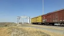 قطار ترانزیتی روسیه به مقصد هندوستان، از مرز ریلی اینچه برون وارد کشور شد