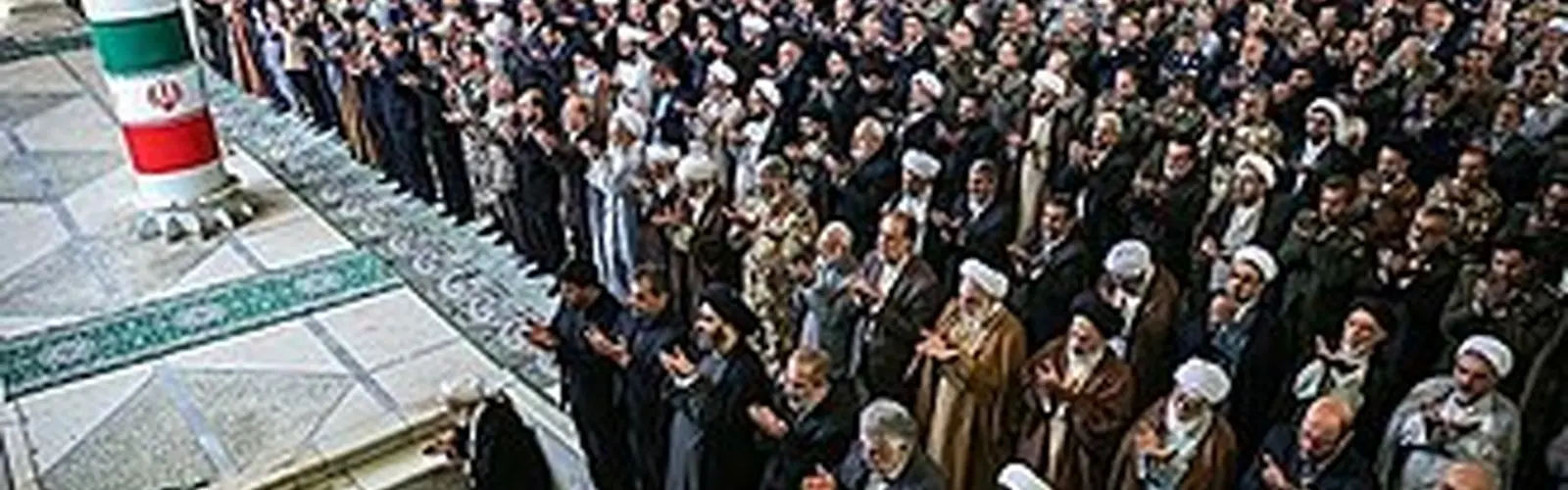 جمعی از واعظان و خطبای نماز جمعه از مردم خواستن
