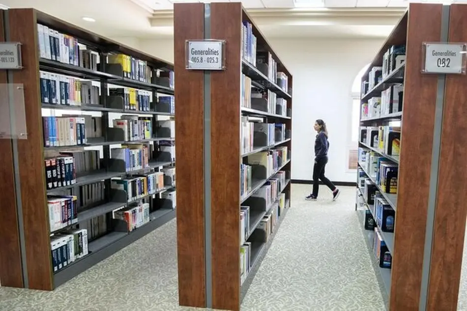 افتتاح کتابخانه تخصصی گردشگری در شهرداری تهران