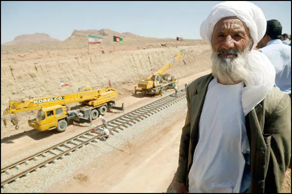 اتصال راه‌آهن شرق به هرات افغانستان در‌ هفته های آتی/ حمل بار ریلی در دولت تدبیر و امید رشد ۱۳درصد را تجربه کرد