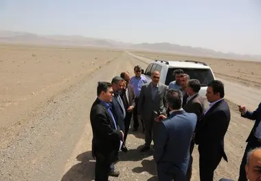 بازدید معاون وزیر راه و شهرسازی از پروژه های راهسازی بافق و بهاباد