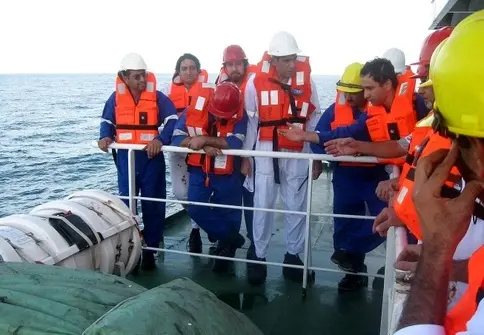فیلیپین ارسال کارگر دریایی به قطر را متوقف کرد