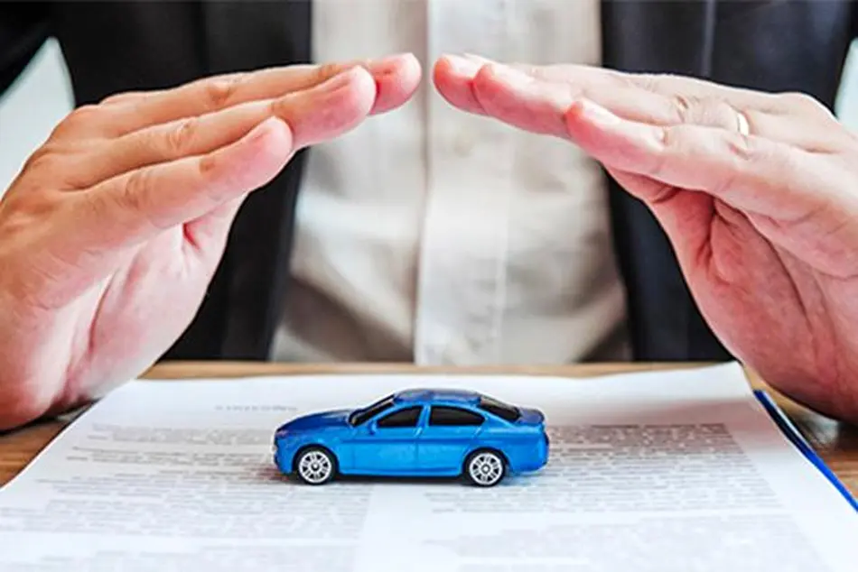 پرداخت خسارت بیمه‌ نامه شخص ثالث با هر وضعیت گواهینامه راننده