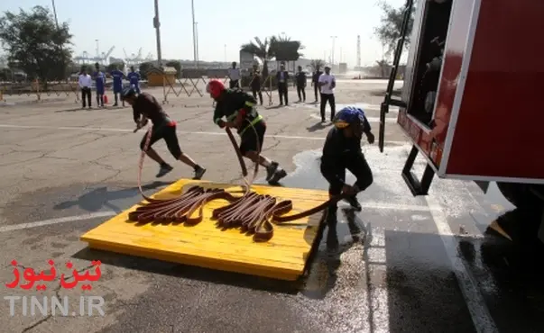 برگزاری مسابقات ورزشی آتش نشانان گرامیداشت شهدای پلاسکو در بندر شهید رجایی