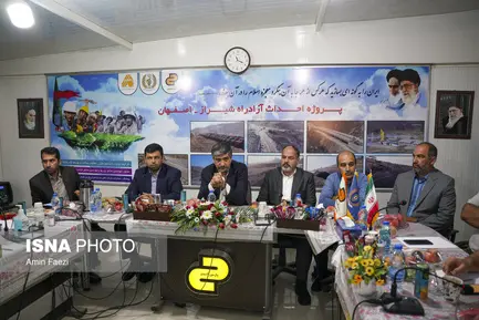 آزادراه اصفهان شیراز (1)
