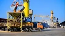 تامین بیش از ۴۰۰ دستگاه تجهیزات تخلیه و بارگیری در بندر امام (ره)