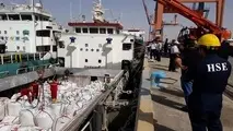 نجات یک فروند شناور در بندر خرمشهر 