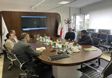 دیدار عضو کمیسیون آموزش ،تحقیقات و فناوری  مجلس با مدیران گروه صنعتی پلور سبز