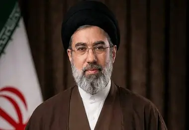 آیت الله سید مجتبی خامنه ای سومین رهبر جمهوری اسلامی ایران شد