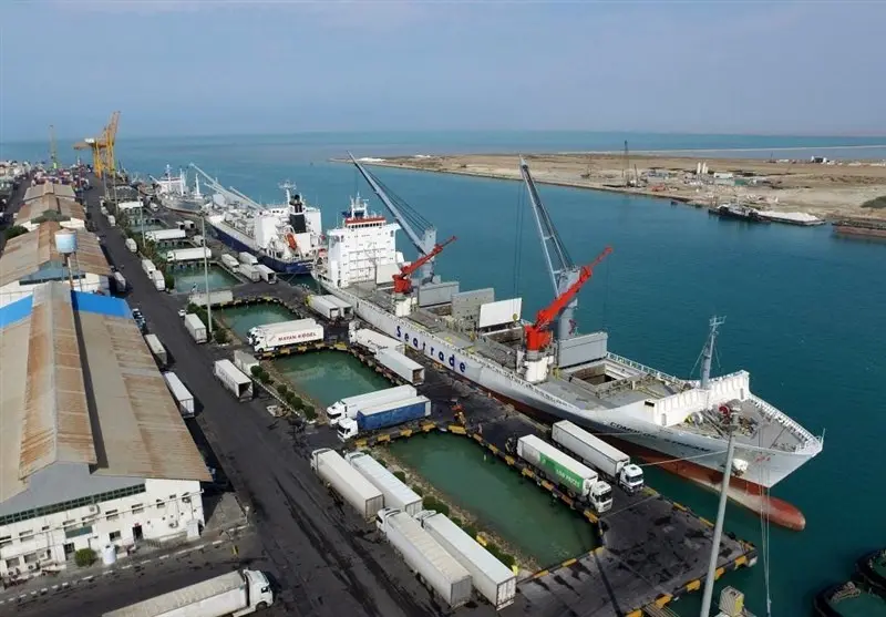 قطع سوخت شناورهای تجاری حامل کالاهای ممنوعه در استان بوشهر