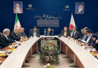 ستاد ملی مرز باید هرچه سریعتر ایجاد شود| مشکلات رانندگان در مذاکرات وزیر راه و شهرسازی در مرز بازرگان حل شد 