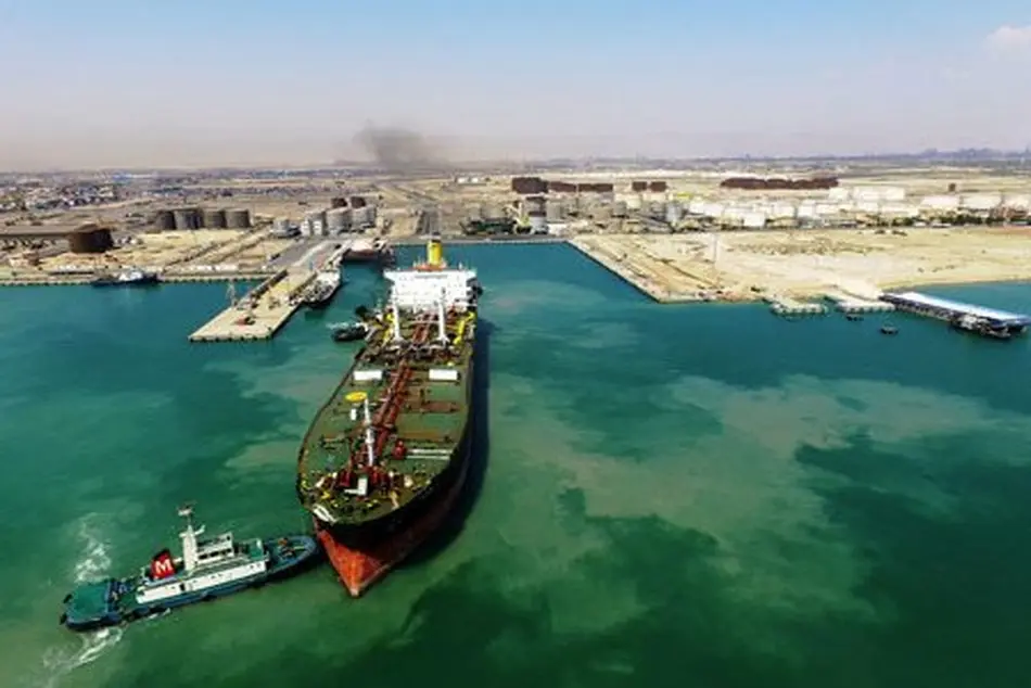 
نفتکش ۲۵هزار تنی قیر صادراتی در بندر خلیج فارس پهلو گرفت