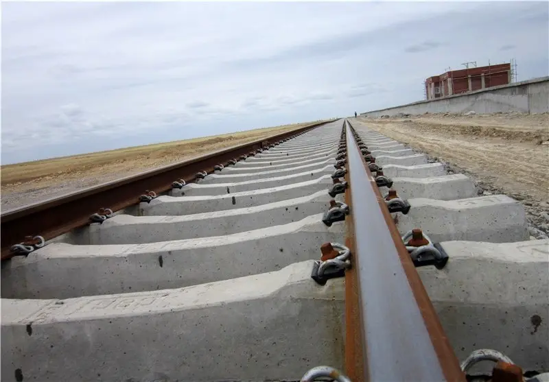 پروژه راه آهن ایلام از 2 مسیر اجرایی می شود