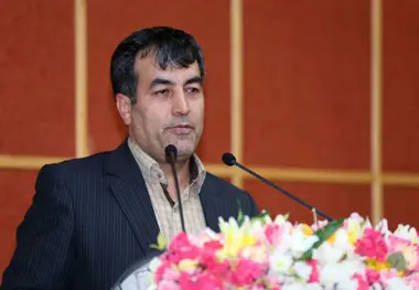 خبرنگار باید تفکرات مختلف را جذب کند