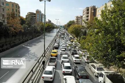 اعتراض‌ها به گران شدن بنزین
