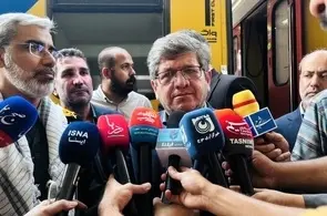 بازدید میدانی و حضور مدیر عامل راه آهن در جلسه شورای اداری اداره کل راه آهن زاگرس
