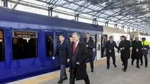 Poroshenko inaugurates airport link in Kyiv