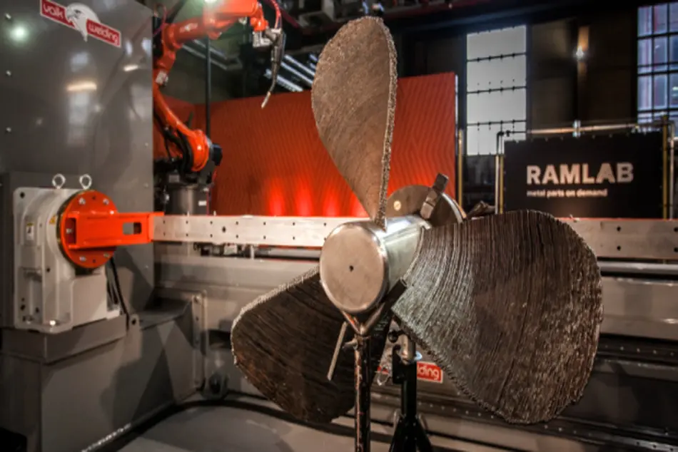 Hybrid ship propeller revealed