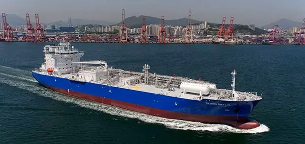 آمادگی ایران برای تامین سوخت کشتی‌های قطر