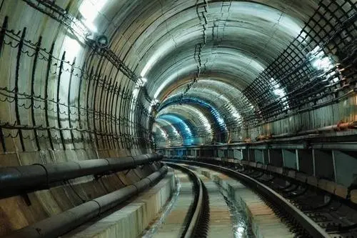آغاز به کار ساخت نخستین خط متروی بین کشوری جهان