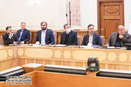  نشست مشترک وزیر راه و شهرسازی جمهوری اسلامی ایران و وزیر حمل و نقل کشور عراق