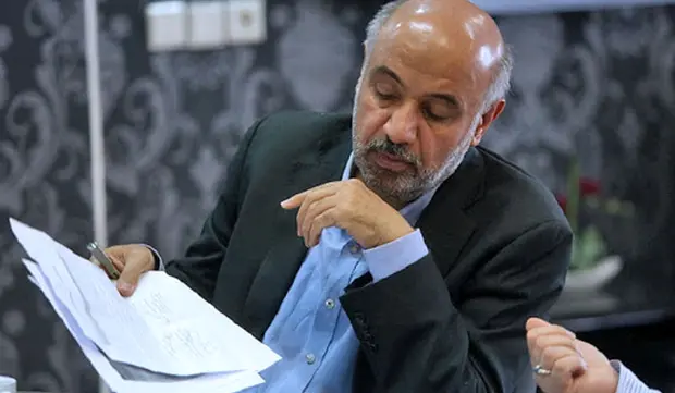 احمد میدری: بازنشستگی در سن ۵۰ سال درست نیست؛ فرصت‌ شغلی جوانان سلب می‌ شود