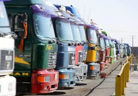خطر ورشکستگی رانندگان و کامیونداران و بروز اختلال در حمل و توزیع کالا 