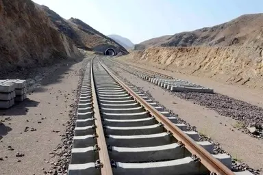 چرا باید راه آهن رشت آستار را ساخت؟ / اعلام آمادگی مسئول کارفرمایی در مطالعات توجیهی طرح برای مناظره