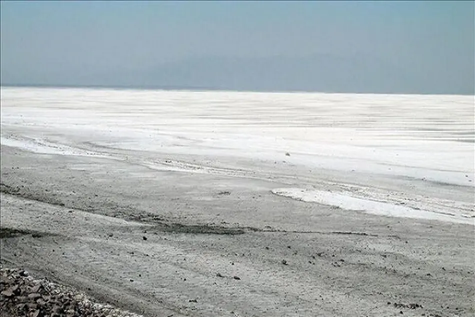 بخش عظیمی از مشکلات دریاچه ارومیه با اتمام تصفیه خانه فاضلاب شهر حل می شود