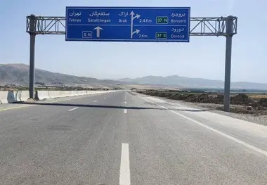 جزئیات مسدودی آزادراه قزوین زنجان/ تردد در آزادراه خرم‌آباد بروجرد جریان دارد