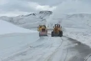 جاده پونل - خلخال همچنان مسدود است