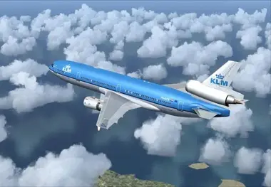KLM بر خلاف ادعایش در حال عبور از آسمان ایران است