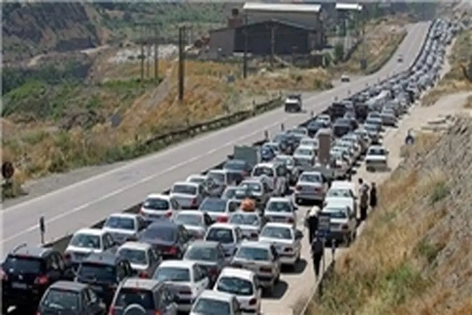 آخرین وضعیت ترافیکی جاده‌های کشور/ ترافیک نیمه سنگین در محورهای شمالی