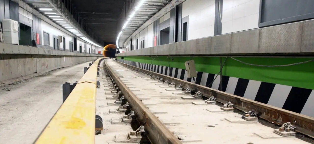 شهردار: قطعه دوم قطار شهری کرج روی ریل پیشرفت است