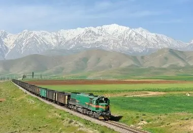 روی ریل سیاست