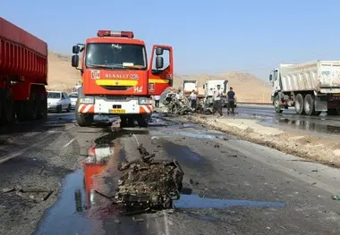 مسدود شدن محور ایلام - مهران به علت واژگونی کامیون حمل سوخت
