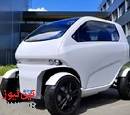 Incredible shrinking car drives sideways to park in tiny spaces