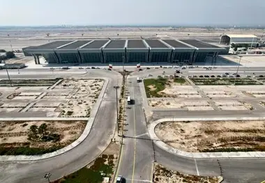 صدور اولین کارت پرواز اتوماتیک برای وزیر راه و شهرسازی در فرودگاه کیش 