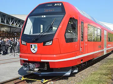 Capricorn EMU unveiled by Rhätische Bahn and Stadler