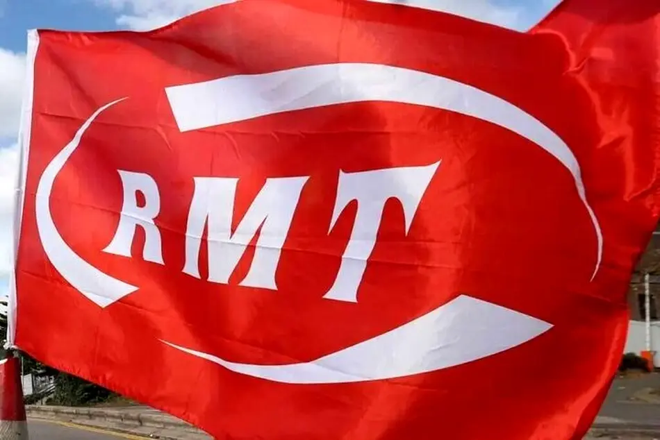 بزرگترین اتحادیه ریلی انگلیس: حمله به ایران غیرقانونی است