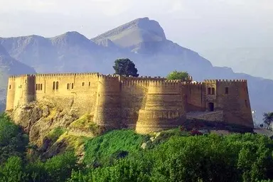 لرستان؛ بهشت فراموش شده گردشگری ایران با گنجینه ای ۴۰ هزار ساله و قطار گردشگری در آستانه رونمایی