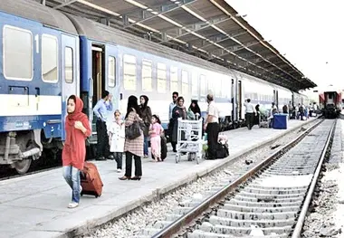 جابه‌جایی 7هزار زائر اربعین توسط قطار همدان