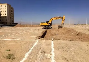واگذاری زمین های دولتی به افراد خاص باید سریعاً اصلاح شود / برنامه مجلس برای بازپس گیری اراضی و تسریع پروژه های مسکن