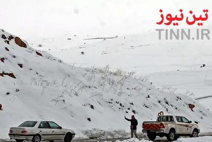 برف روبی و بازگشایی جاده ها در آذربایجان غربی