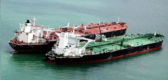 Gulf bidders emerge for UASC-linked shipping unit: sources
